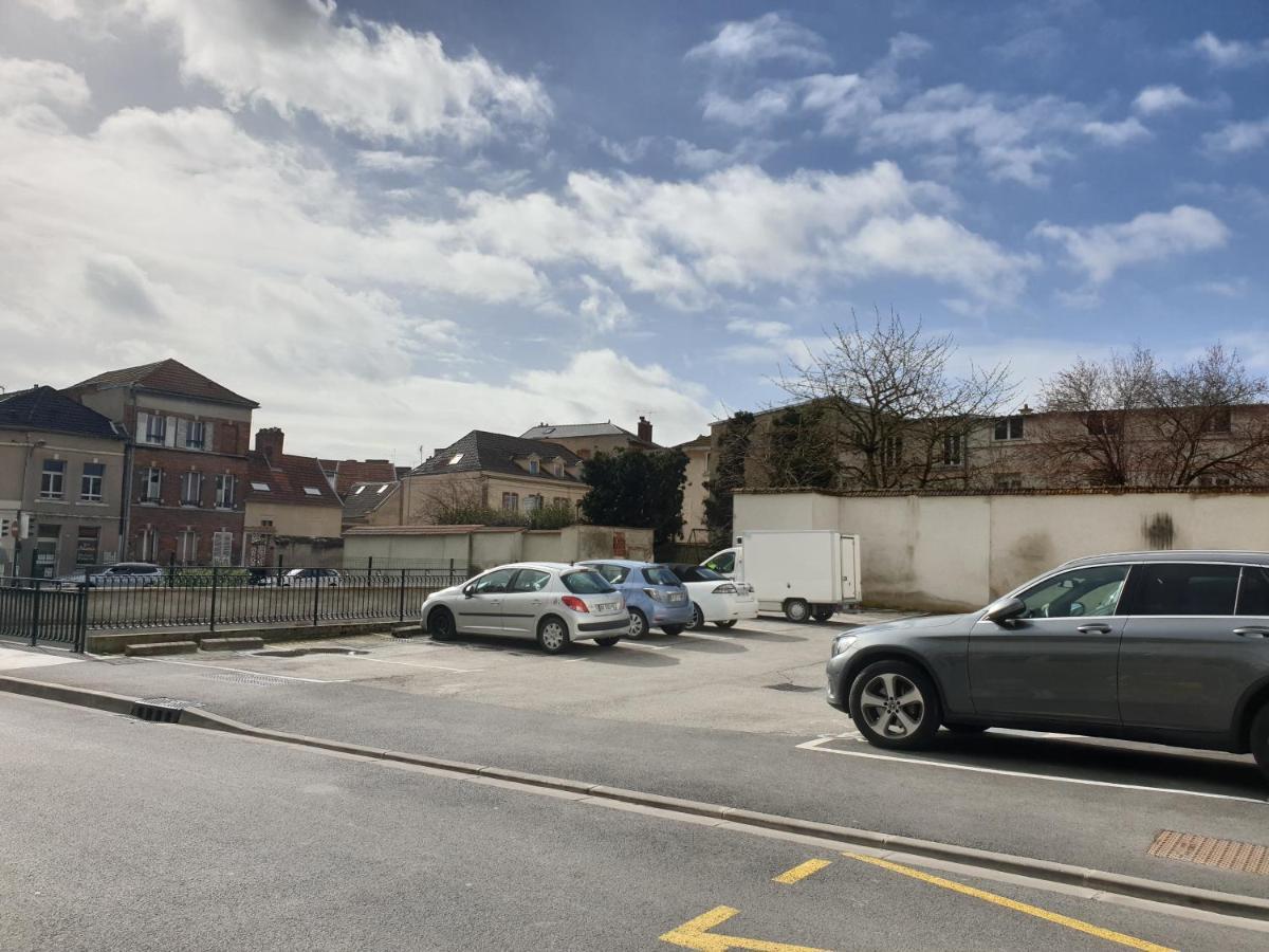 Appartement Hyper-Centre Epernay Avec Sauna Et Parking Prive Dış mekan fotoğraf